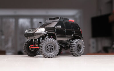 Axial GX470 gets its first mods